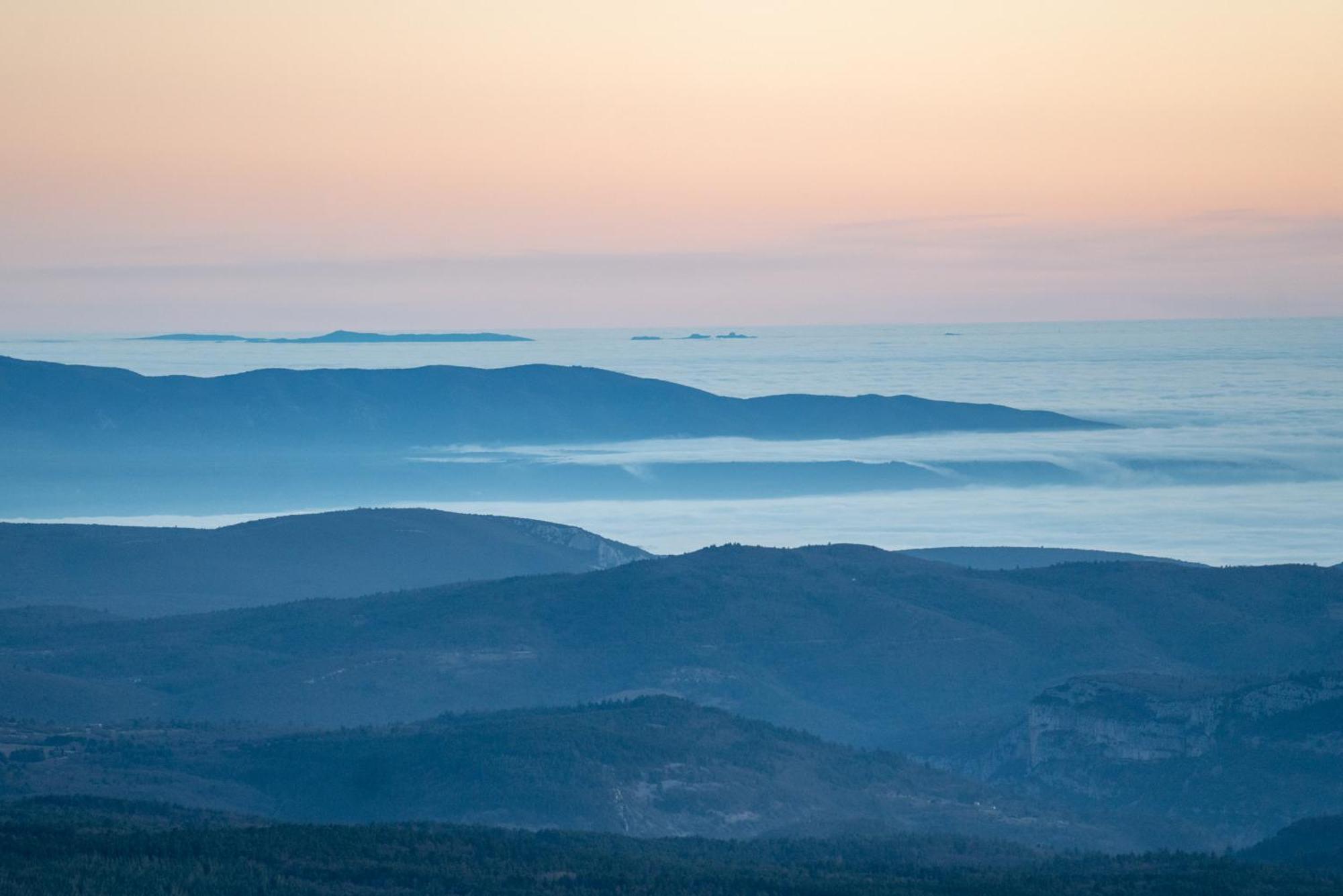 Willa Les Terrasses De Cascavelle Blauvac Zewnętrze zdjęcie